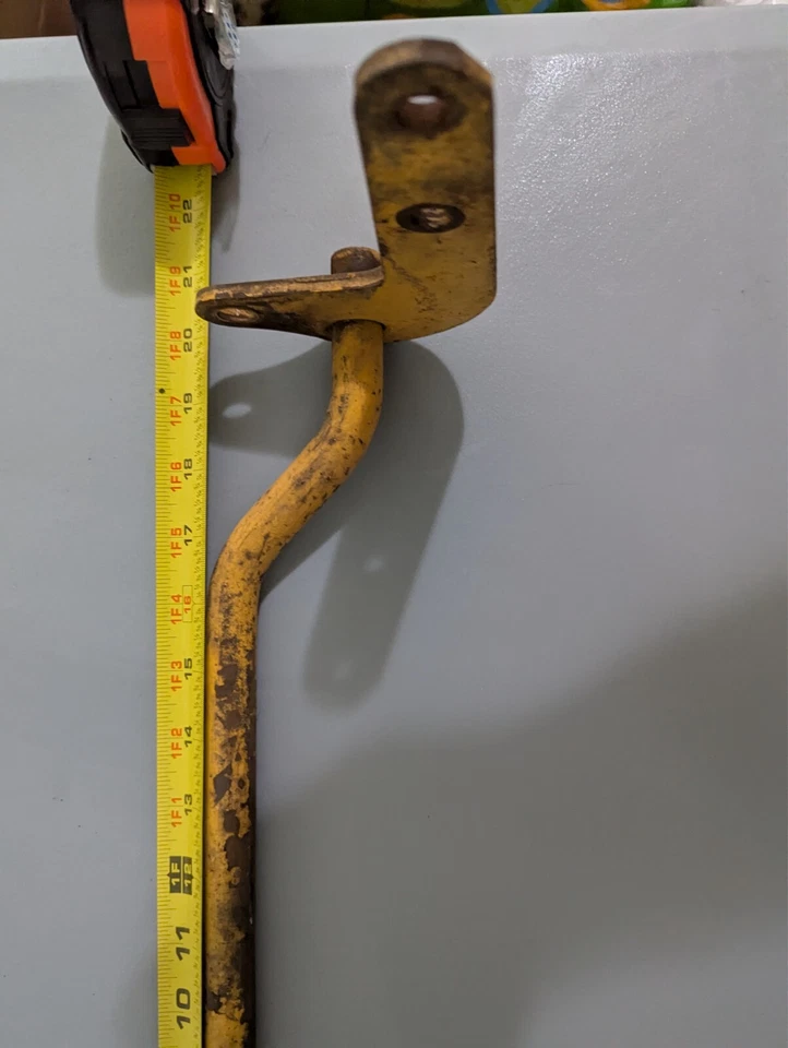 Brazo basculante de cubierta de cortacésped vintage Simplicity/Allis Chalmers Foto 4 de 4