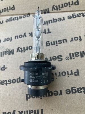 OEM Koito D2S Xenon HID Headlight Bulb Made in Japan! USA Seller