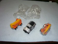 2001 Matchbox Foam Fire Truck and Mobile Light Truck - Hero City