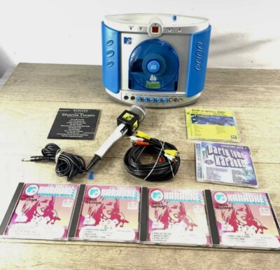 MTV Karaoke  The Singing Machine  SMGK-1000A & Mic,CD's Tested