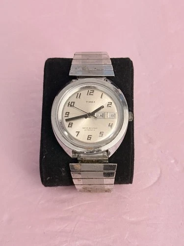 Vintage Timex Automatic Day/Date Watch Self Wind