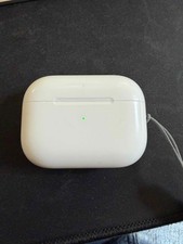 Apple AirPods Pro 2nd Generation Bluetooth Wireless Ear Buds Lightning Charger