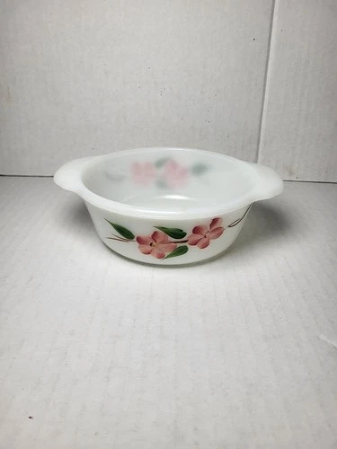 Vintage Anchor Hocking Fire King Peach Blossom Gay Fad Casserole Dish