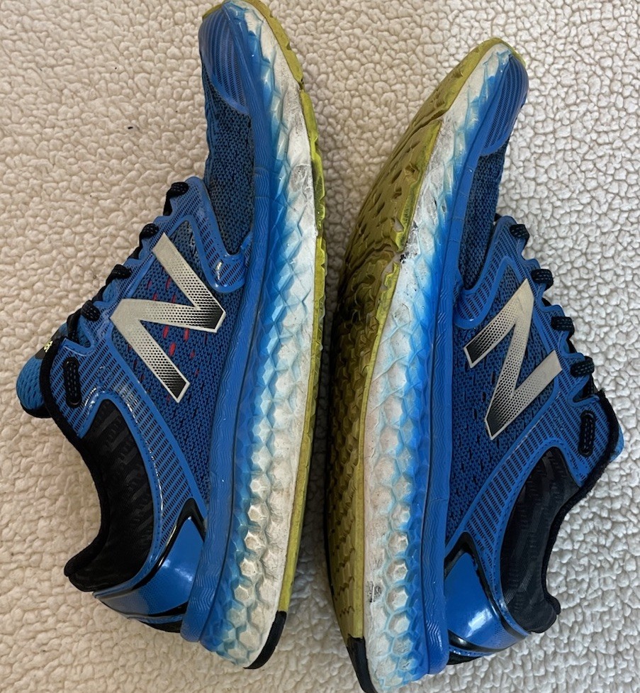 New Balance 1080v7 Electric Blue Running Shoes Fresh Foam  display picture 3
