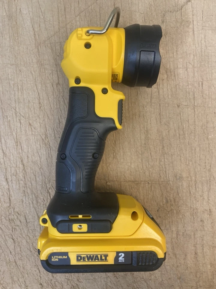 Dewalt Tool Set Dcs381, DCD780B, DCL040 With Bits - Image 3 of 4