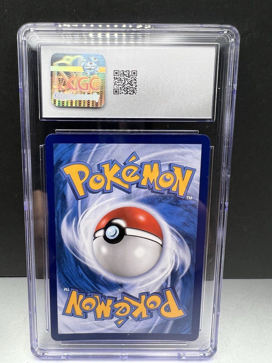 Surfing Pikachu VMAX 022/028 S8a: 25th Anniversary Collection Holo