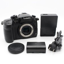 Panasonic LUMIX DMC GH4 Shot Count 995