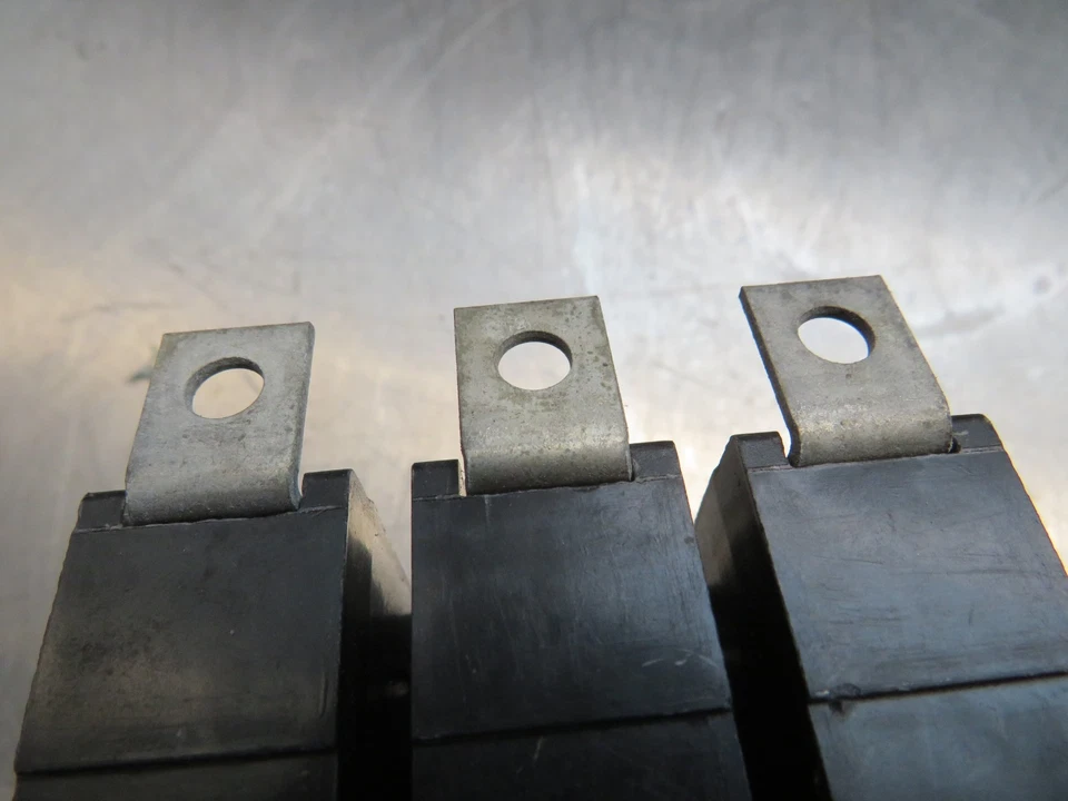 Disyuntor Eaton GHB3020 - Imagen 3 de 4