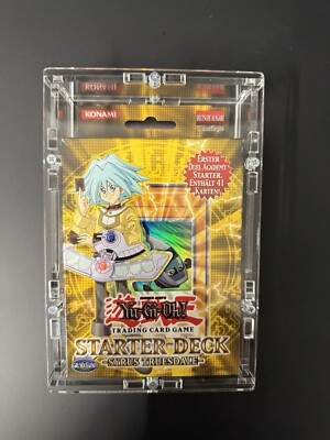 Yu-Gi-Oh! Starter Deck Syrus Truesdale in 1. Auflage DE - sealed in Acrylcase 