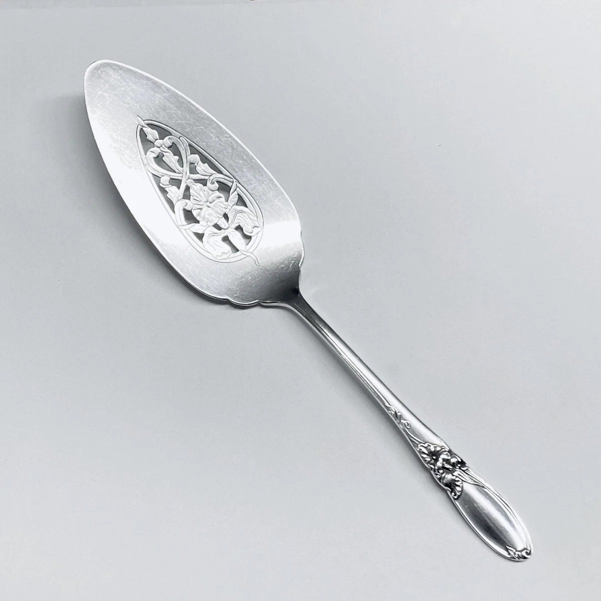White orchid silverware hotsell by community oneida