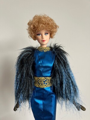 Barbie, The Hunger Games Catching Fire, Effie Trinket Doll (2012)