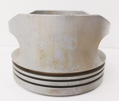 New Continental Aircraft Engine Piston, p/n 534895 - Picture 4 of 6