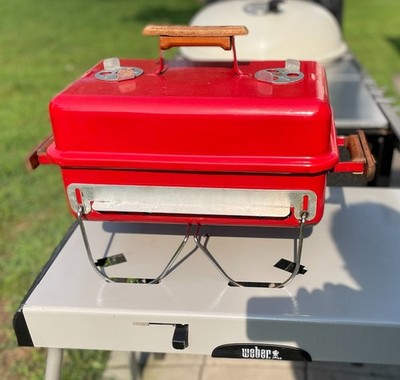 Vintage Weber Go Anywhere Red Snap-On Charcoal Grill CGA