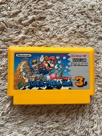 Nintendo Famicom Super Mario Bros. 3 software with manual rare