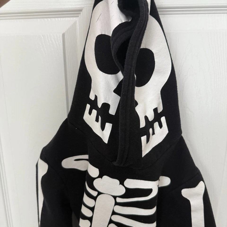 Sudadera con Capucha H&M Niños 6-7Y Huesos Esqueleto Brilla en la Oscuridad Halloween Pullover Negro Foto 4 de 4