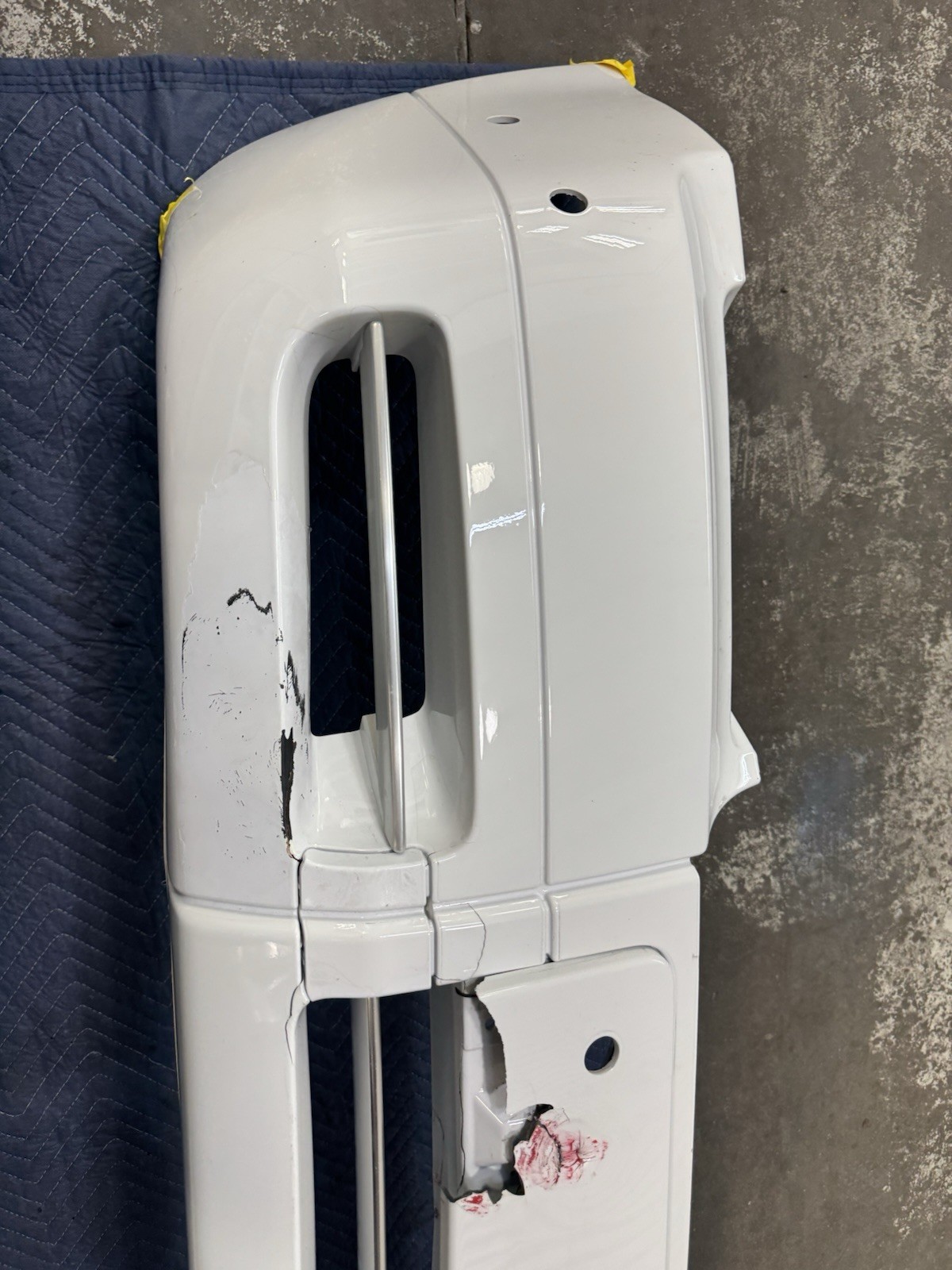 2014 Rolls Royce Phantom Drop head Front Bumper Oem Damage