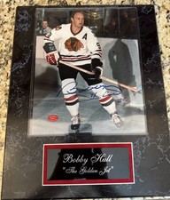 BOBBY HULL #9 Golden Jet Signed 8x10 Photo Chicago Blackhawks NHL - With COA