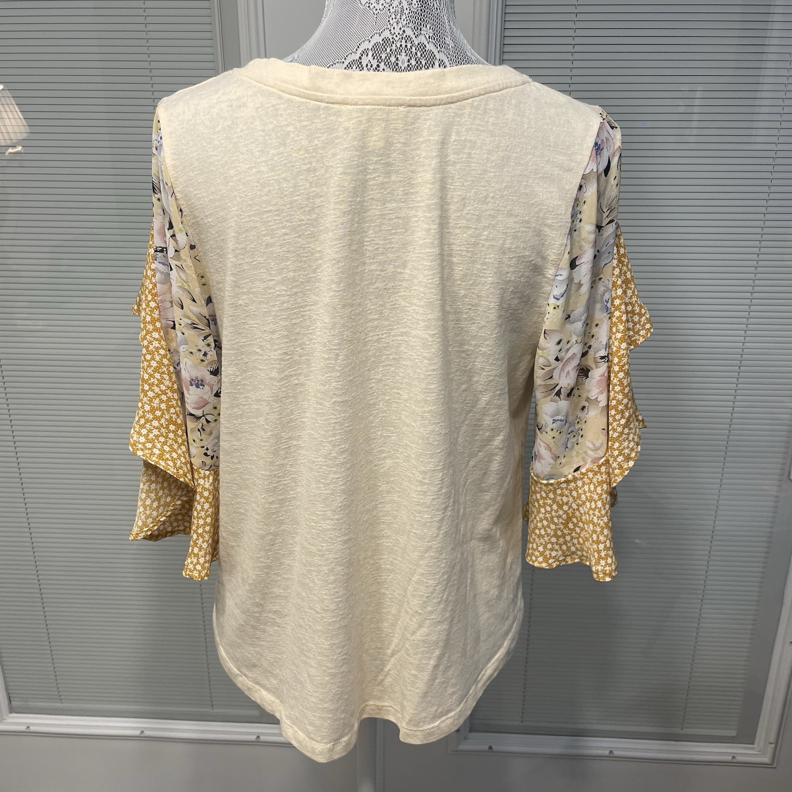Umgee Light Yellow Blouse Patchwork Ruffle Sleeve… - image 4