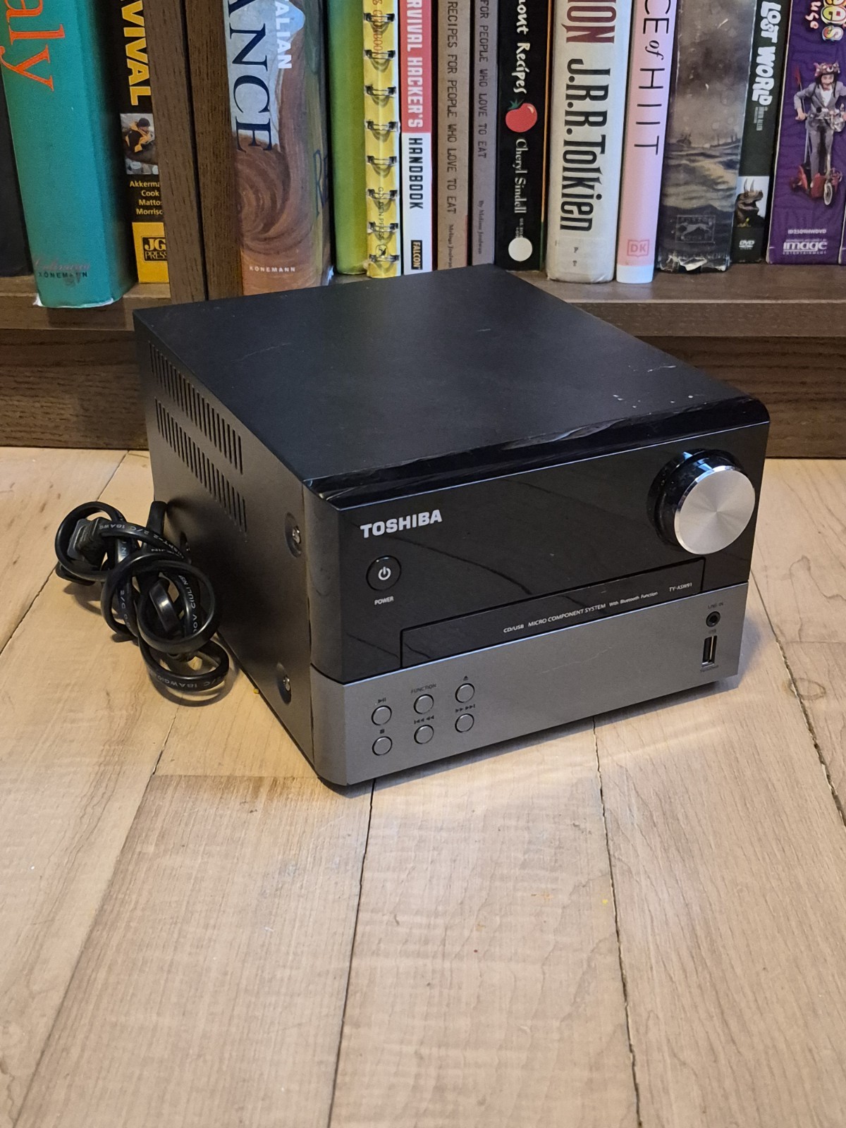 Toshiba TY-ASW91 Bluetooth CD USB Micro Component System Box