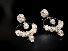 2011 MRS. CARTER DESIGNER LARGE RHINESTONE CRYSTAL HOOP EARRINGS CLIP ON