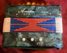 Vintage Accordion Green Squeezebox          Childrens Size Works Great !!!