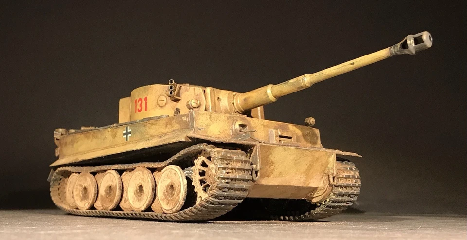 Tanque pesado alemán Tiger I/E producción temprana norte de África 1942 Segunda Guerra Mundial Foto 4 de 4