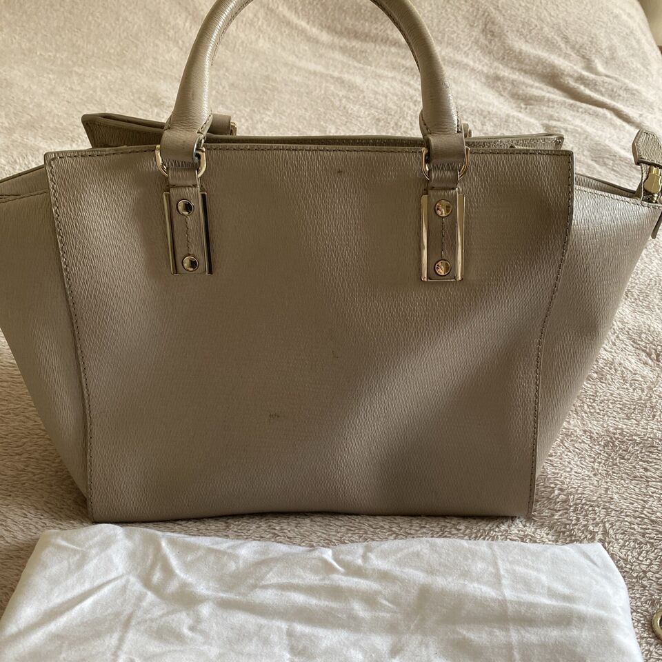 Hugo Boss leather bag taupe tote with shoulder strap and with a storage ...