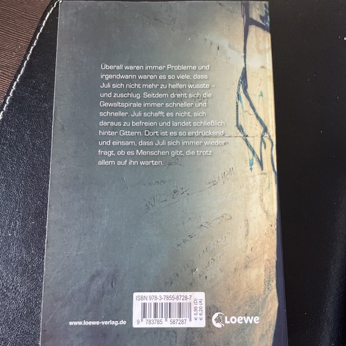 Die vergitterte Welt von Jana Frey (2017, Taschenbuch) 9783785587287 - Bild 2 von 2