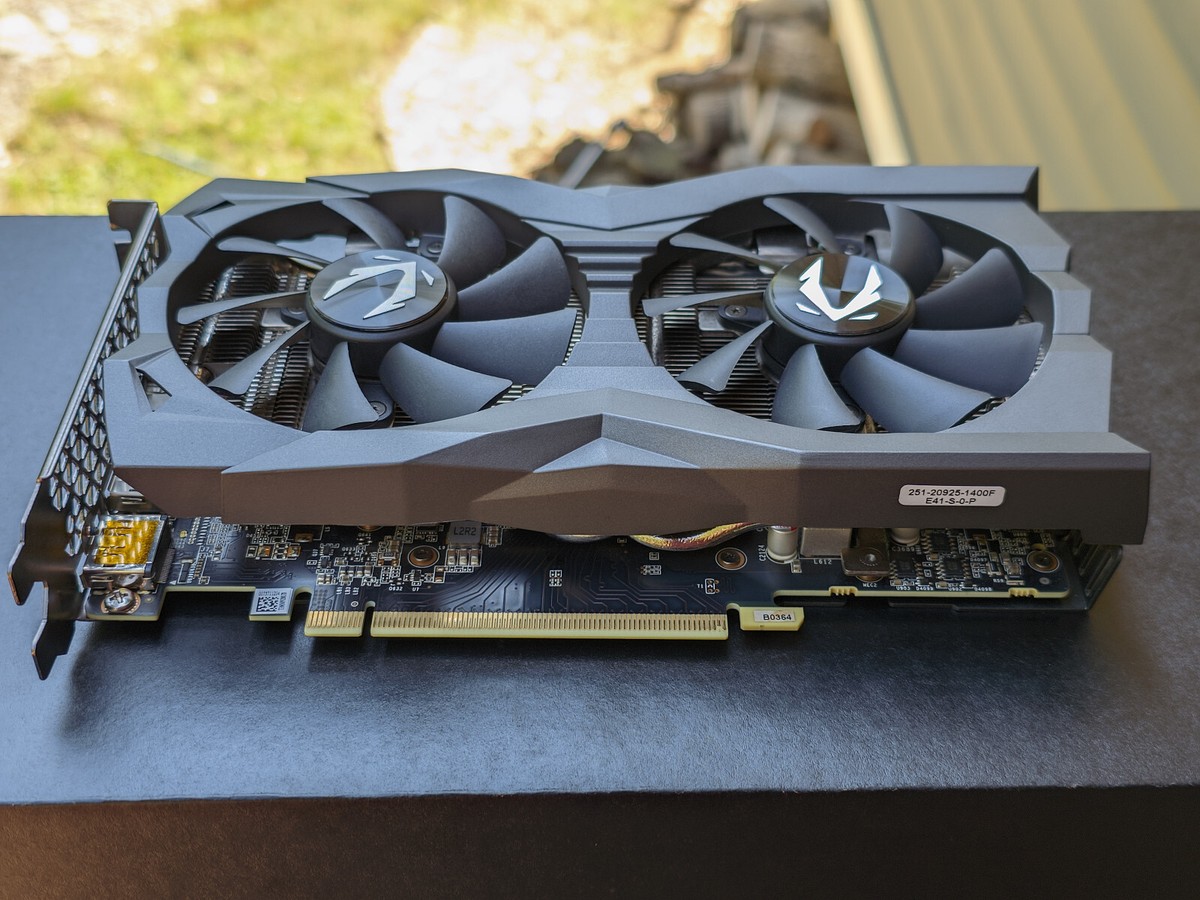 ZOTAC GAMING GeForce RTX 2070 SUPER MINI GDDR6 Graphics Card - 8GB
