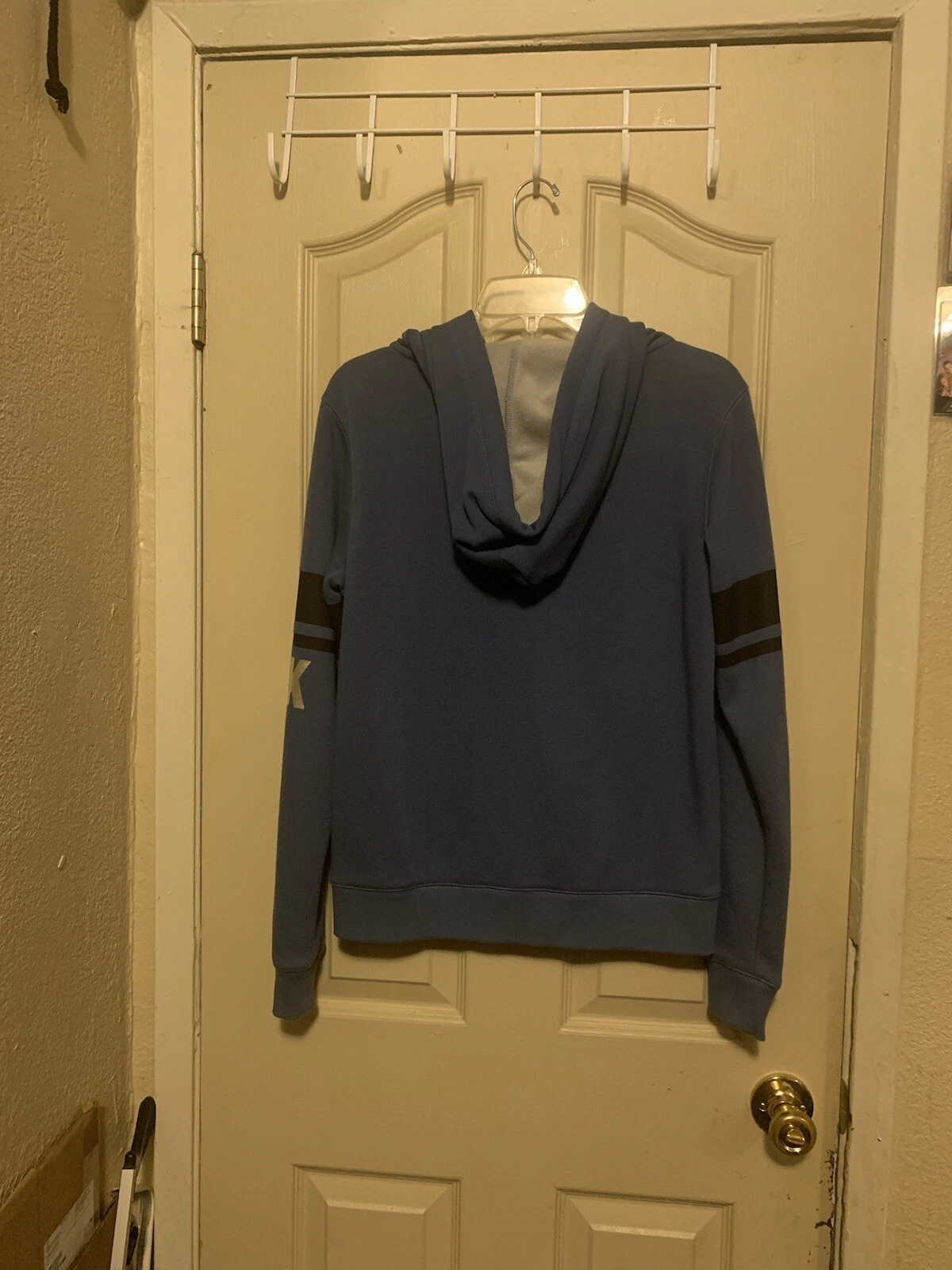 UNDERCOVER Felpa con cappuccio donna rosa Victoria's Secret con cerniera. Taglia media