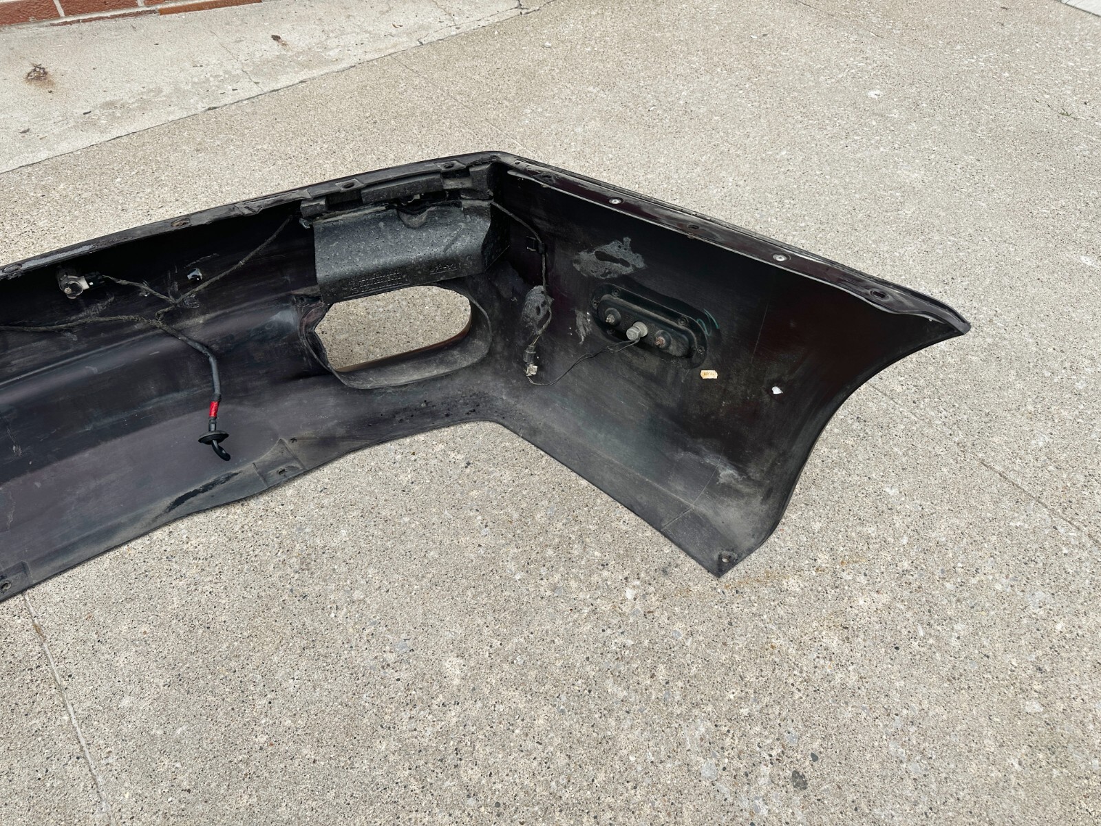 P40523 2003-2008 Maserati Quattroporte M139 Rear Bumper w/Parking Sensor WRAPPED