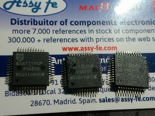 SAA7310GP IC new but pin separate QFP44 SAA 7310 GP PHILIPS SAA7310 GP
