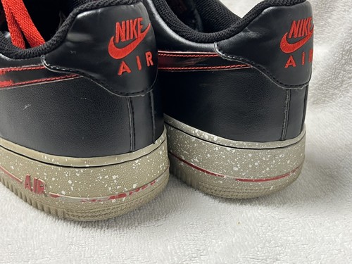 Nike AF-1 '82 Low 488298-070 Black w/Red Swoosh sz.11 excellent condition - 第 6/8 張圖片