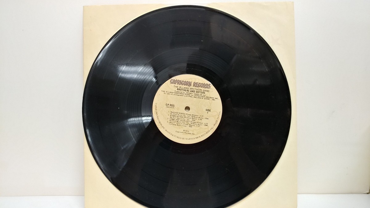 THE ALLMAN BROTHERS BAND-BROTHERS AND SISTERS RECORD ALBUM