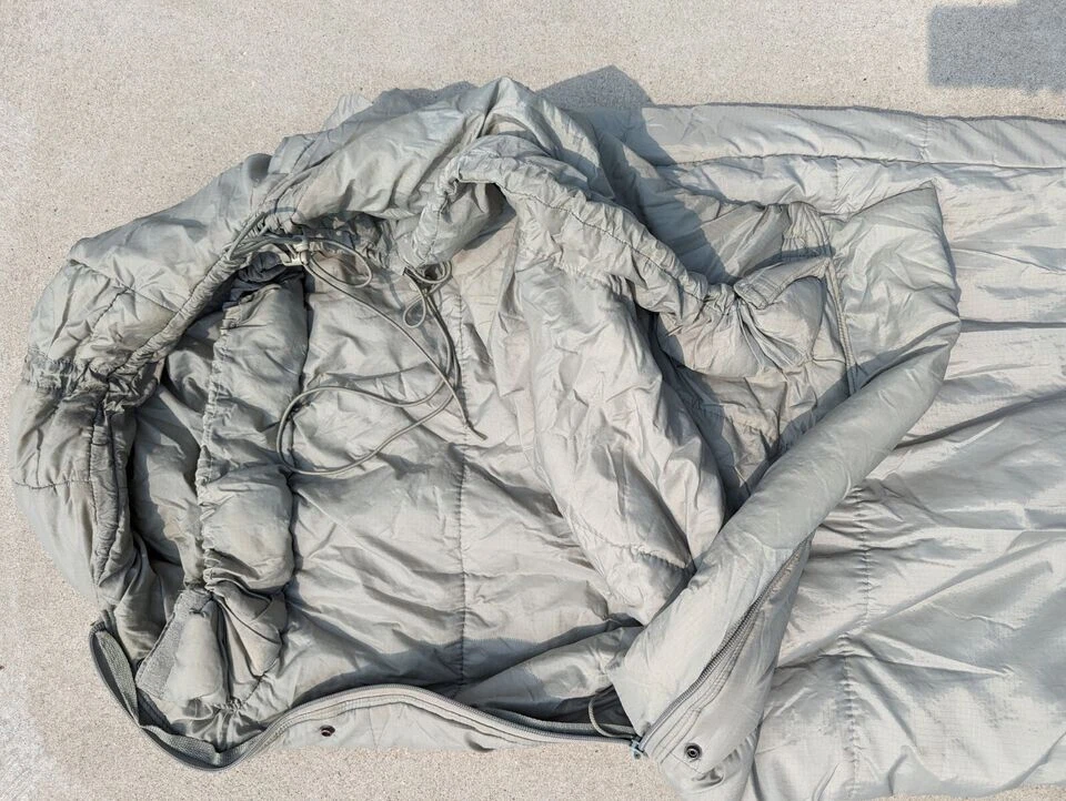 USGI Improved Modular Sleep System IMSS Intermediate Sleeping Bag Urban Gray LN - Image 3 of 4