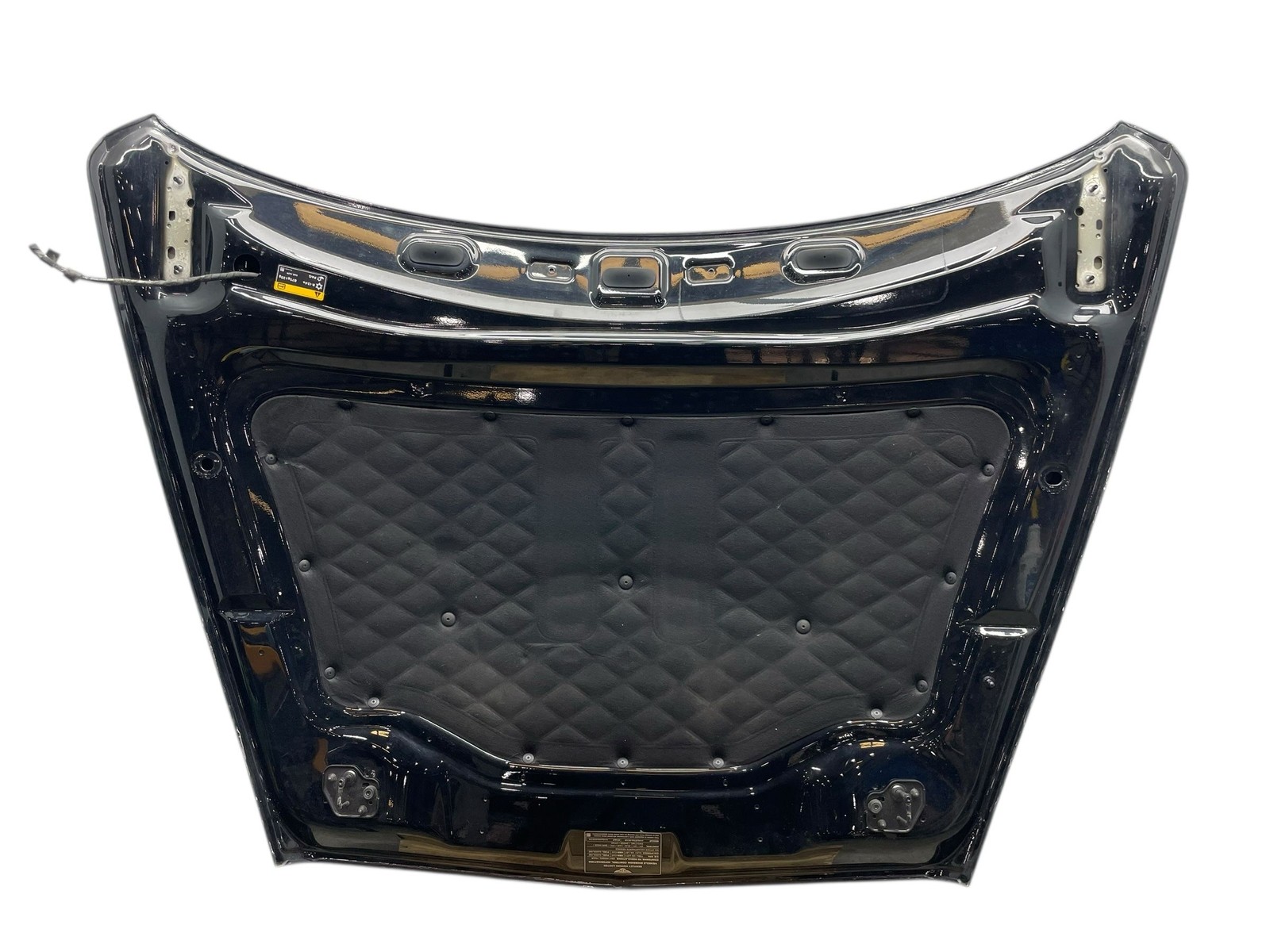 2015-2020 BENTLEY BENTAYGA FRONT HOOD BONNET PANEL |BELUGA (SOLID) (6901) *CHIP*