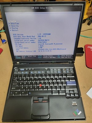 IBM Thinkpad 14'' T43 - Pent M - 512MB Ram - NO HDD NO BATTERY - FOR PARTS
