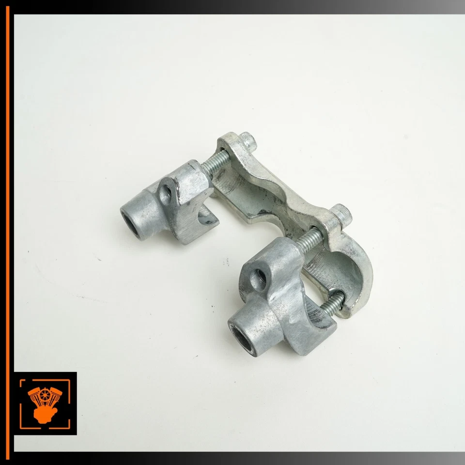 Harley Electra Glide 2010 abrazadera de manillar con elevador 56151-88B OEM Foto 2 de 4