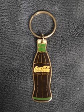 VINTAGE Enamel COCA-COLA COKE Bottle Metal Keychain Keyring Souvenir 1986
