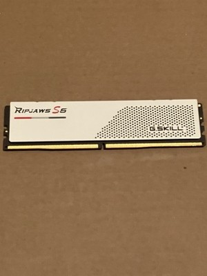G.SKILL Ripjaws S5 DDR5-5200 16GB DIMM Intel XMP 3.0