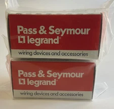 2 NEW Pass & Seymour L520-C Twist-Lock Connector 20A 125V NEMA L5-20R 2P3W
