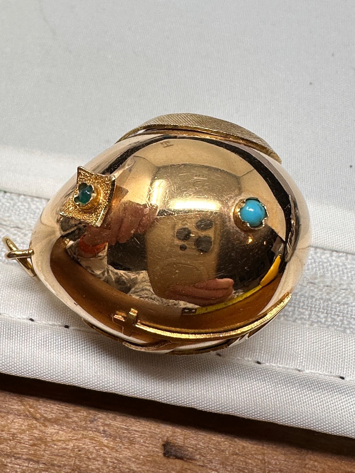 marked 18K Gold Easter Egg Pendant risen Lord 12.… - image 5