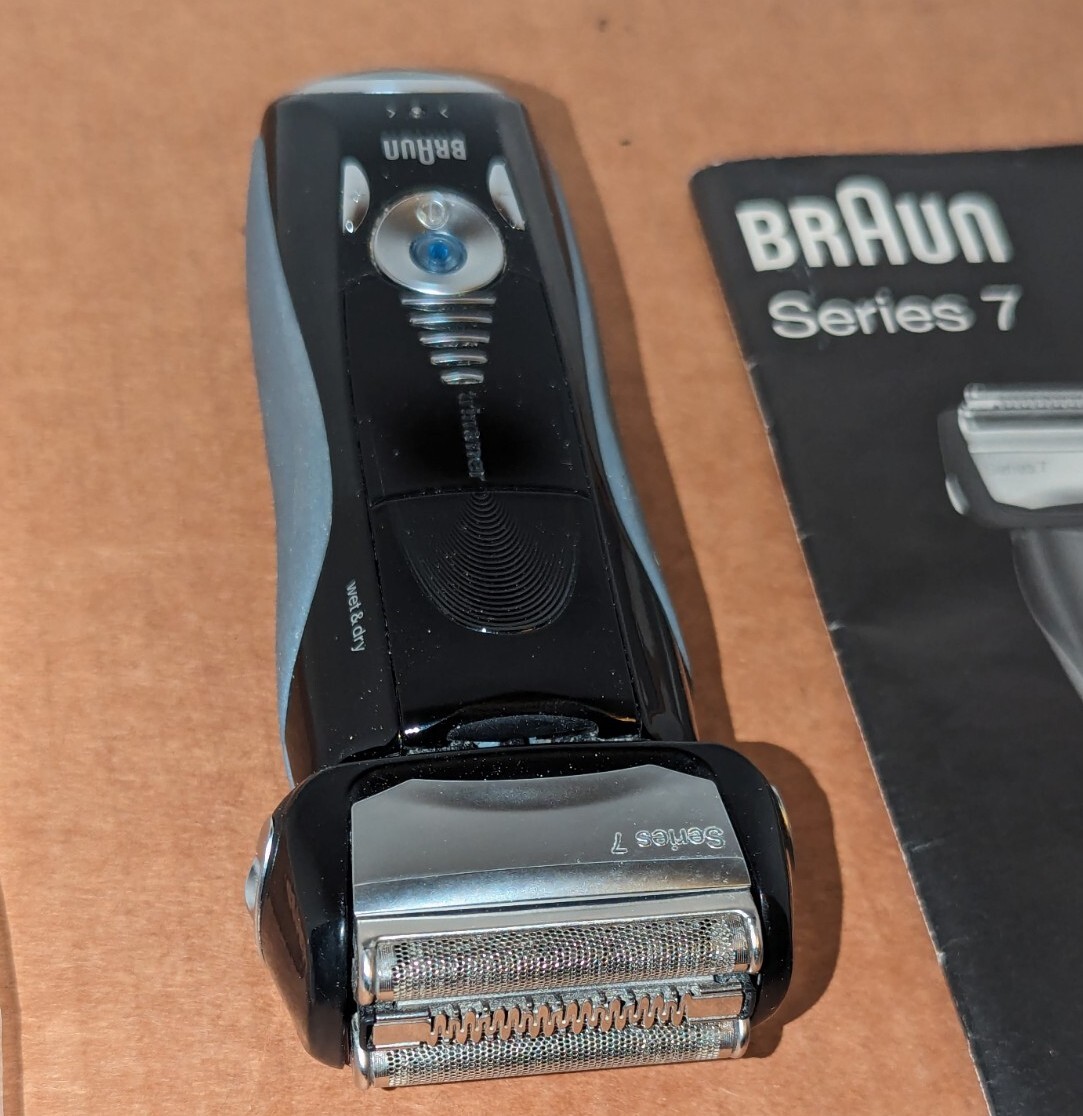 BRAUN wet＆dry 740S−7 新品未使用おまけ付き dショッピング |BRAUN ブラウン 72-N1500s シリーズ7 電気