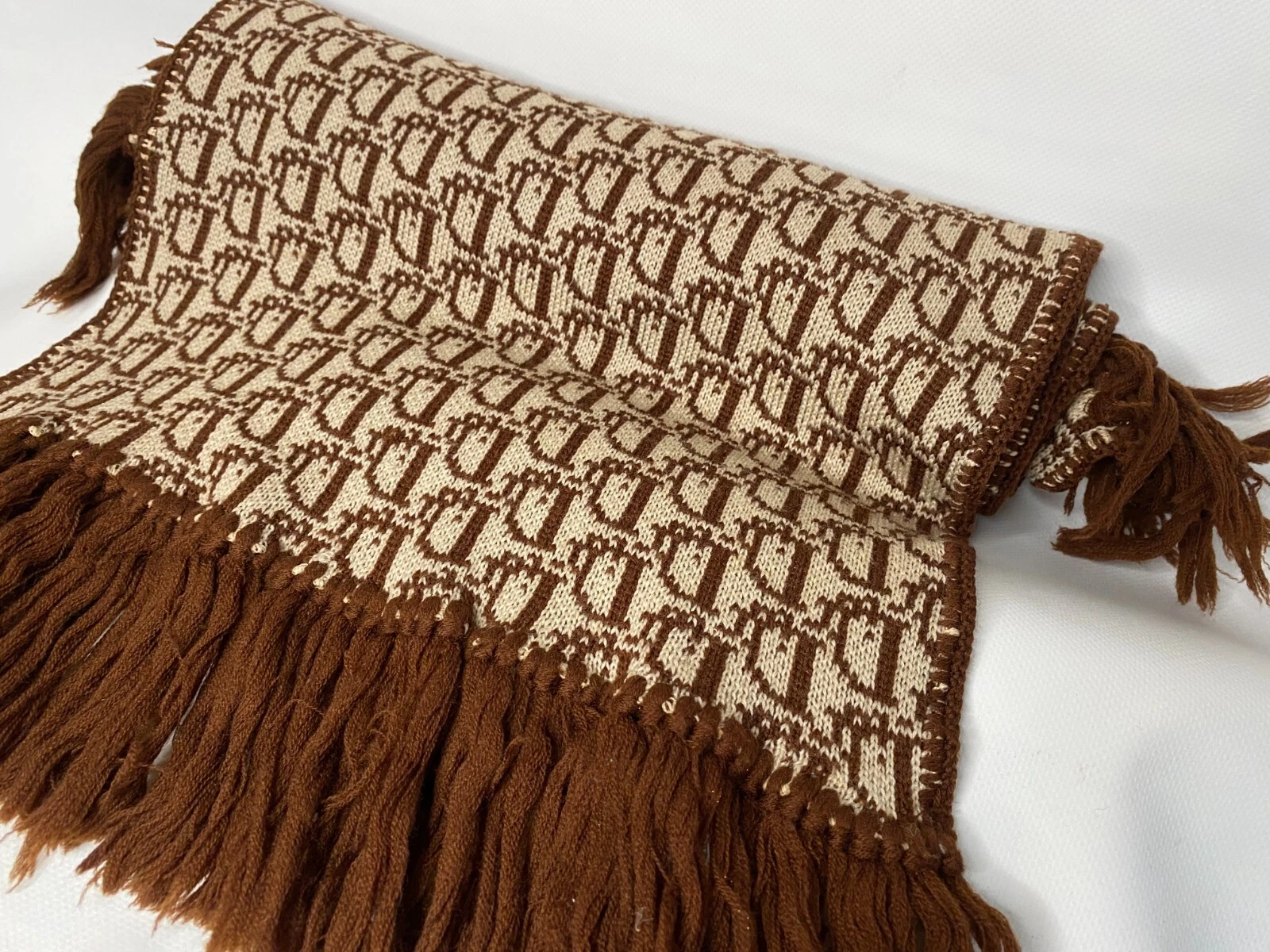 DIOR ÉCHARPE VINTAGE MISS DIOR années 70 CRISTIAN DIOR MONOGRAMME LAINE ULTRA RARE 192x36
