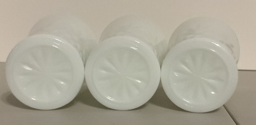 Set Of 3 Vintage Milk Glass Tumblers Diamond Pattern 1 Flawed - Picture 6 of 6
