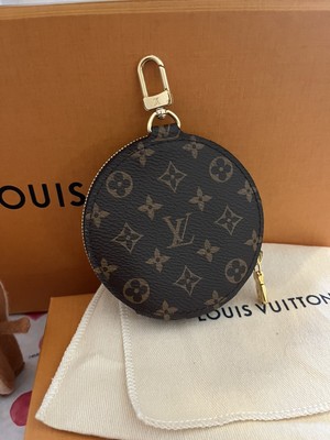Louis Vuitton Round Zipper Pouch Monogram