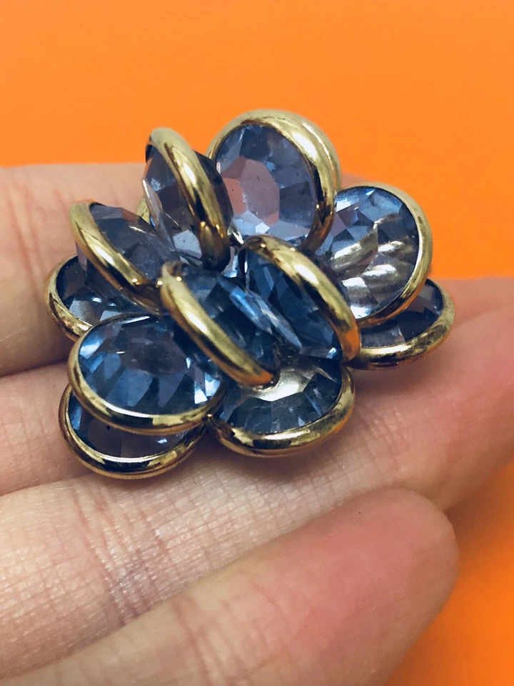 Swarovski Blue Flower Crystal Earrings - Image 3 of 4