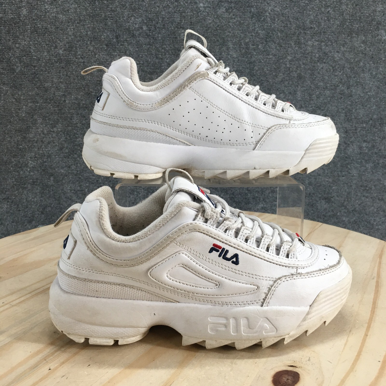 Fila Sneaker Womens 7.5 White Disruptor 2 Round Toe Laced Up