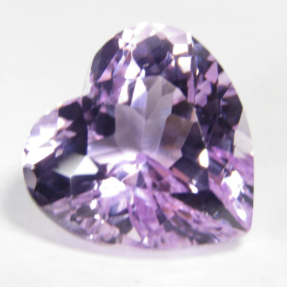 11.62Cts Glorious Sparkling Pink Kunzite 14mm Heart Shape Afghanistan Gemstone - Image 2 of 4