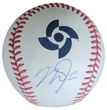 Mike Trout 2023 WBC Team USA Captain Signed World Baseball Classic - Beckett LOA